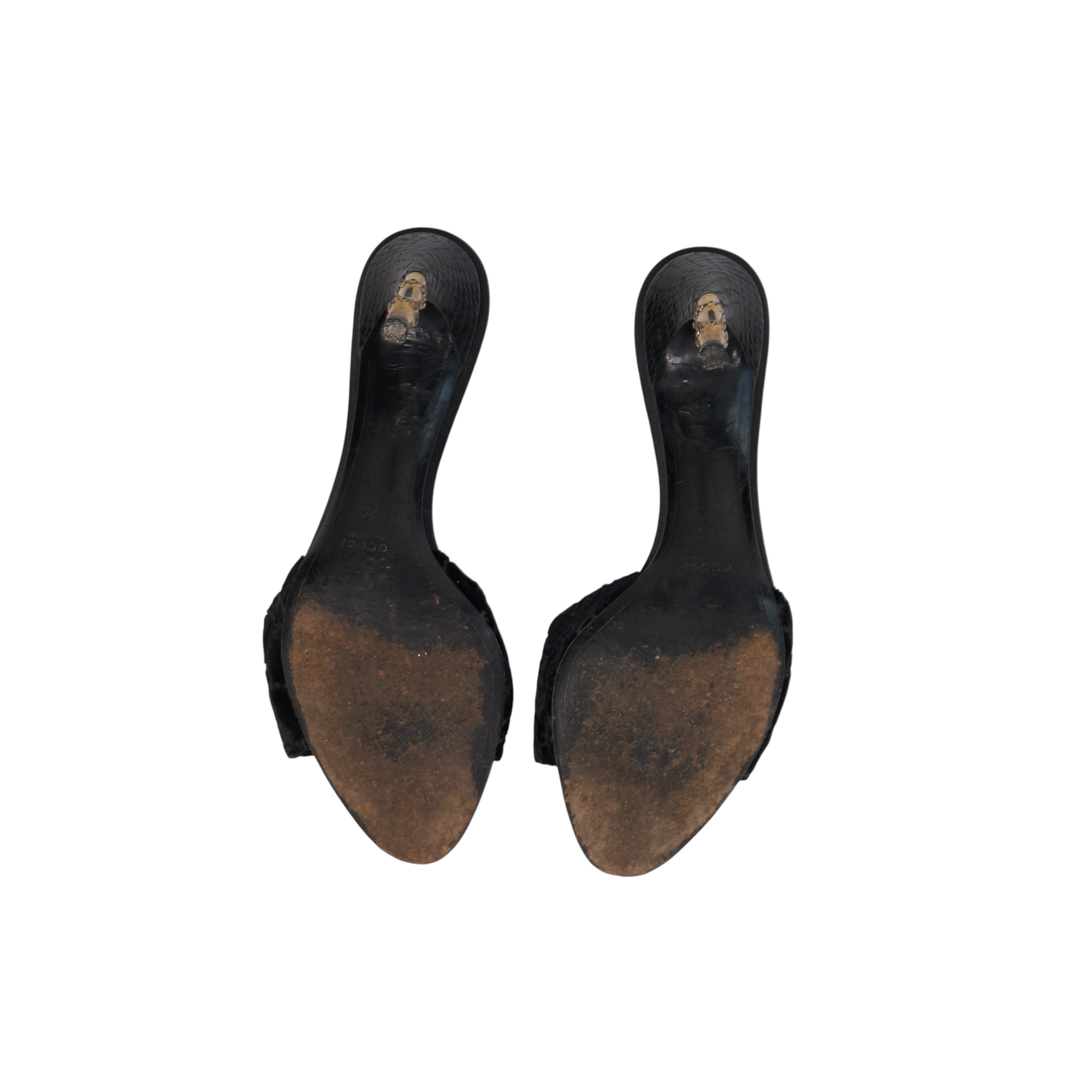 gucci 2000s black velvet bamboo heels