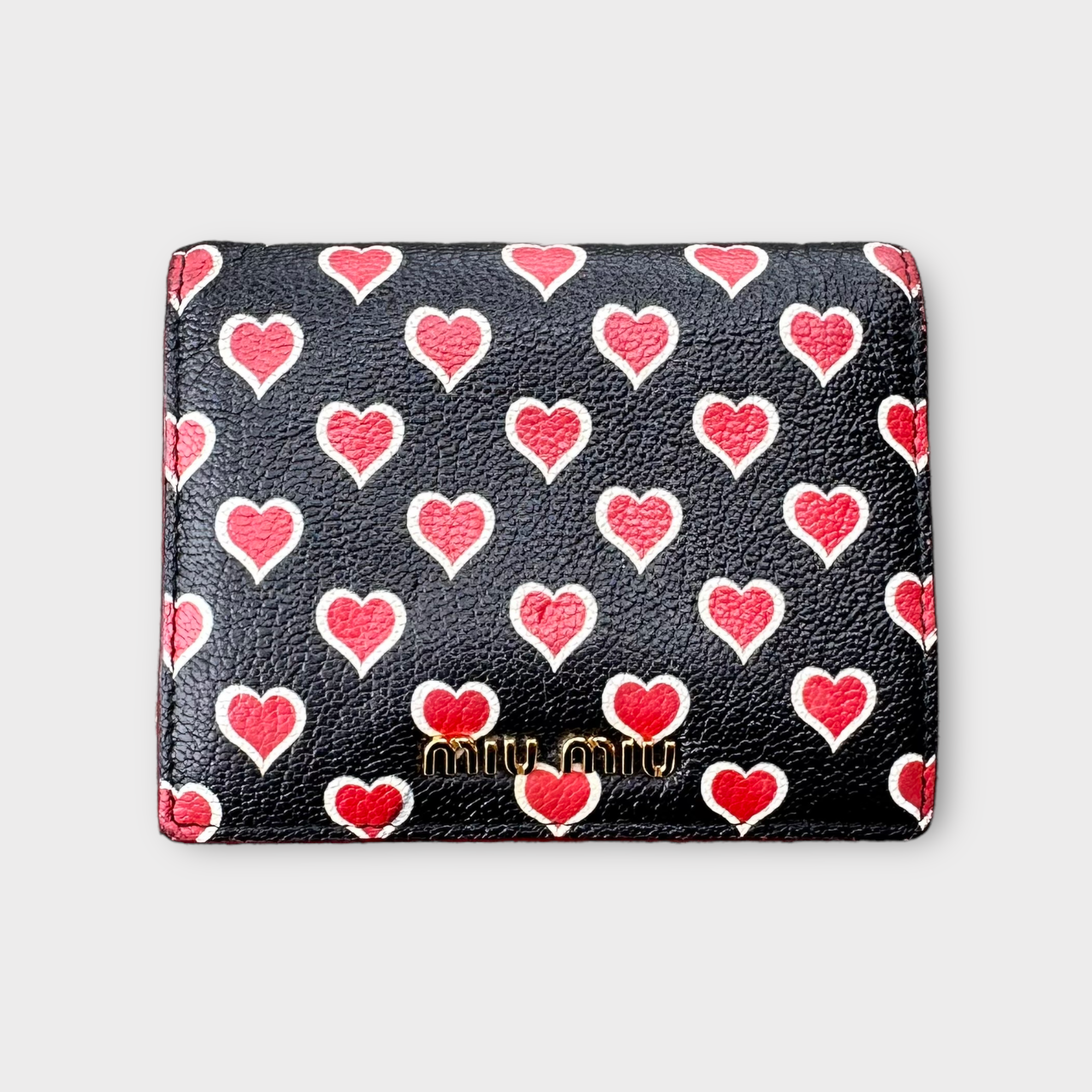 miu miu black heart wallet