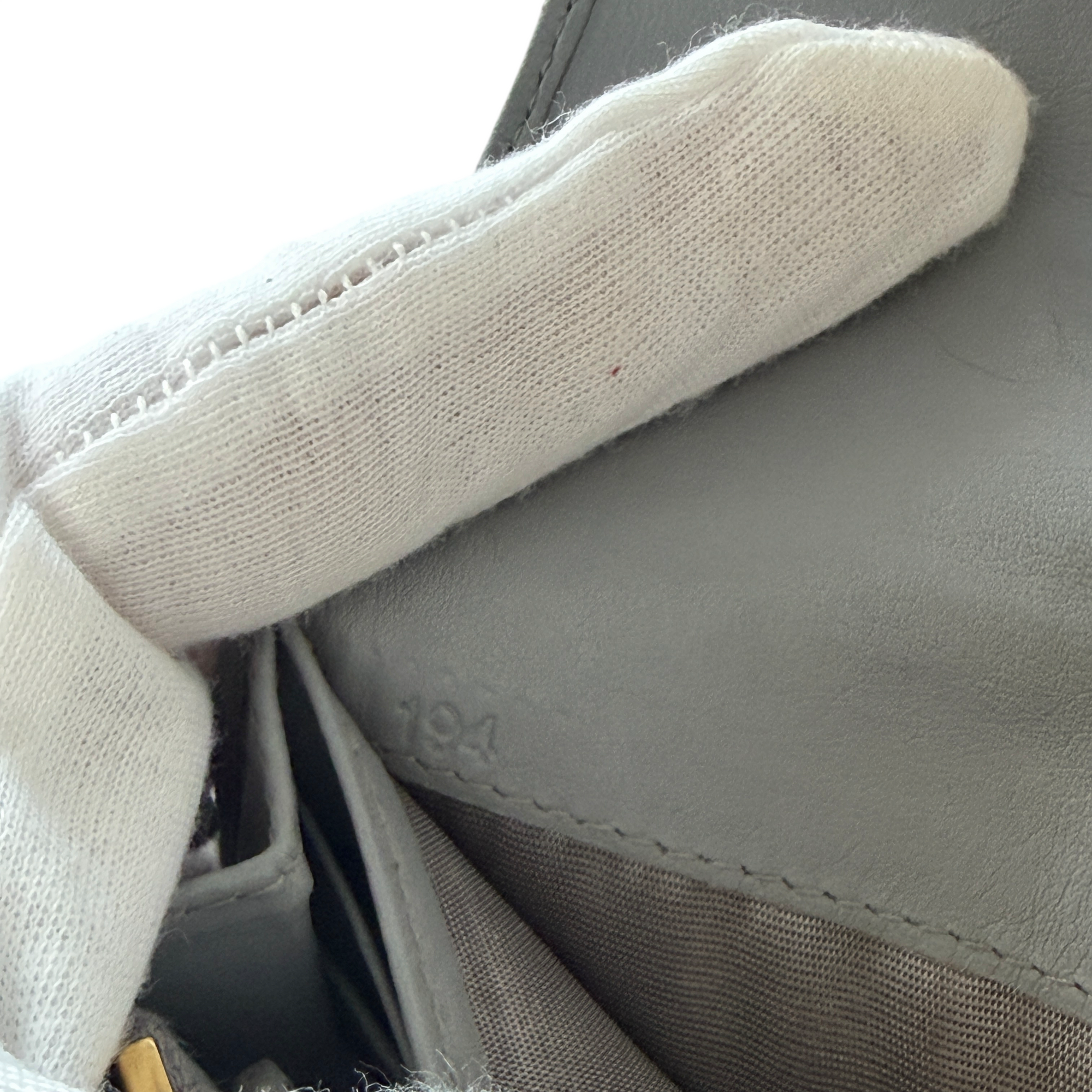miu miu gray pearl bow wallet