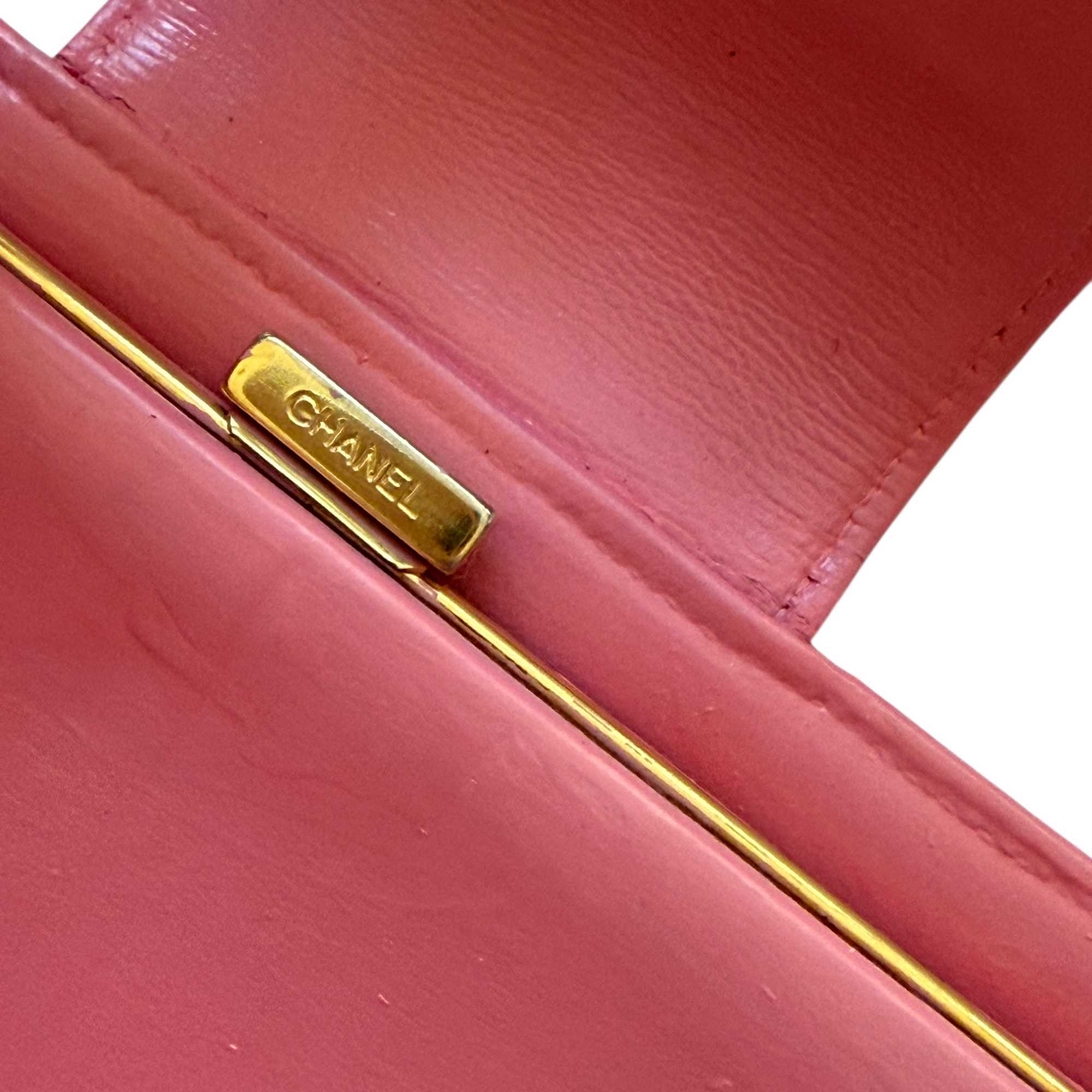 chanel 2000s pink wallet
