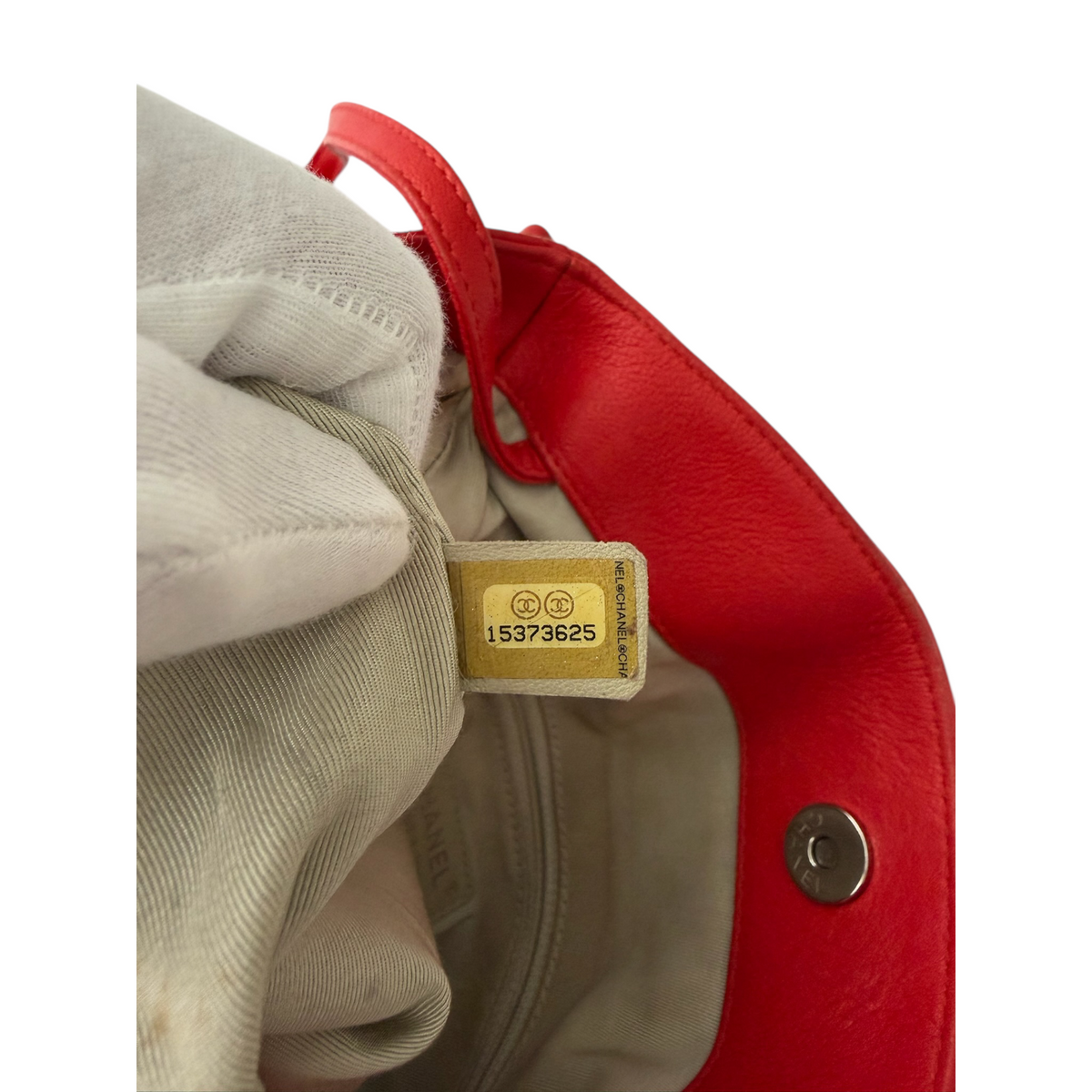 chanel 2000s red shoulder bag