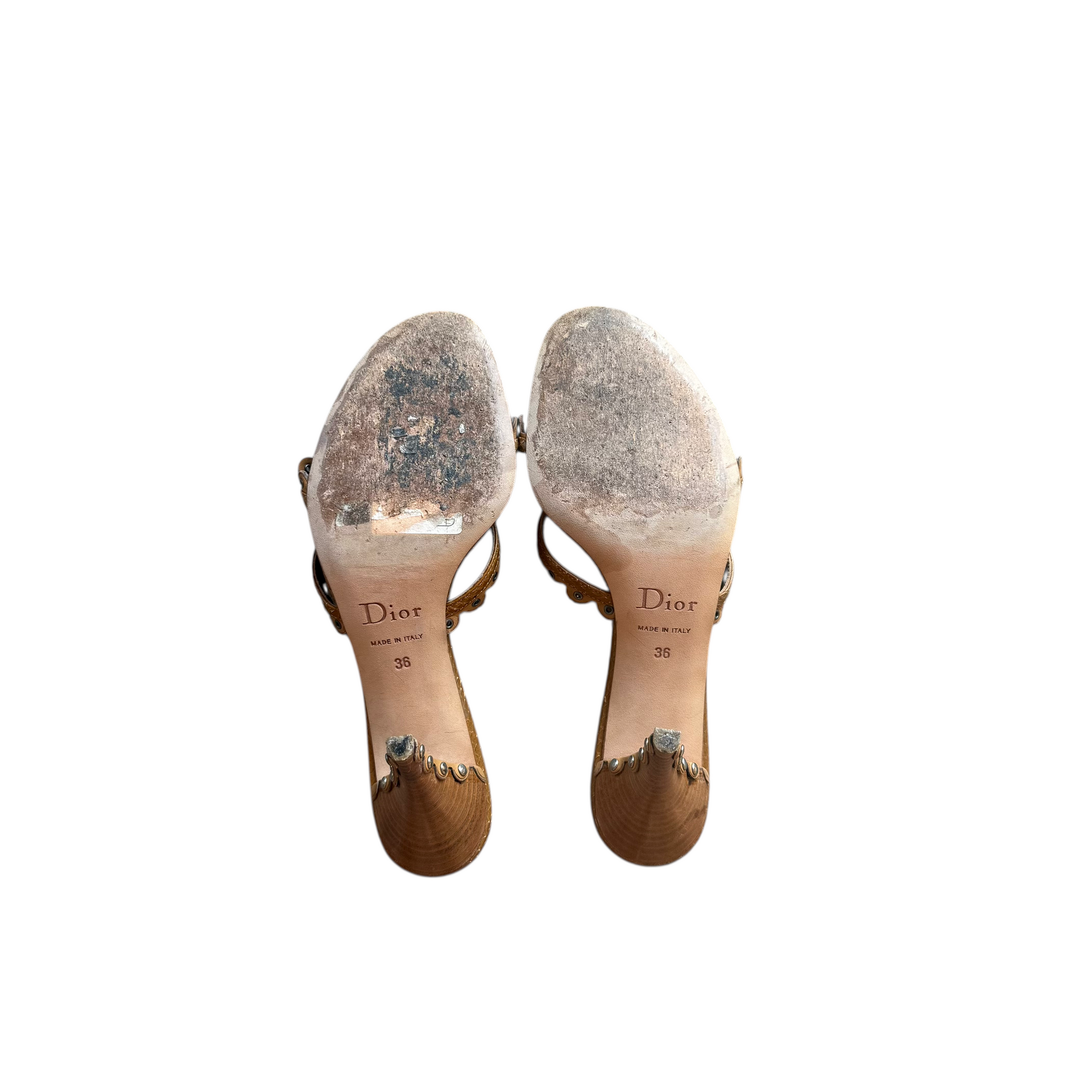 christian dior 2000s kitten heels