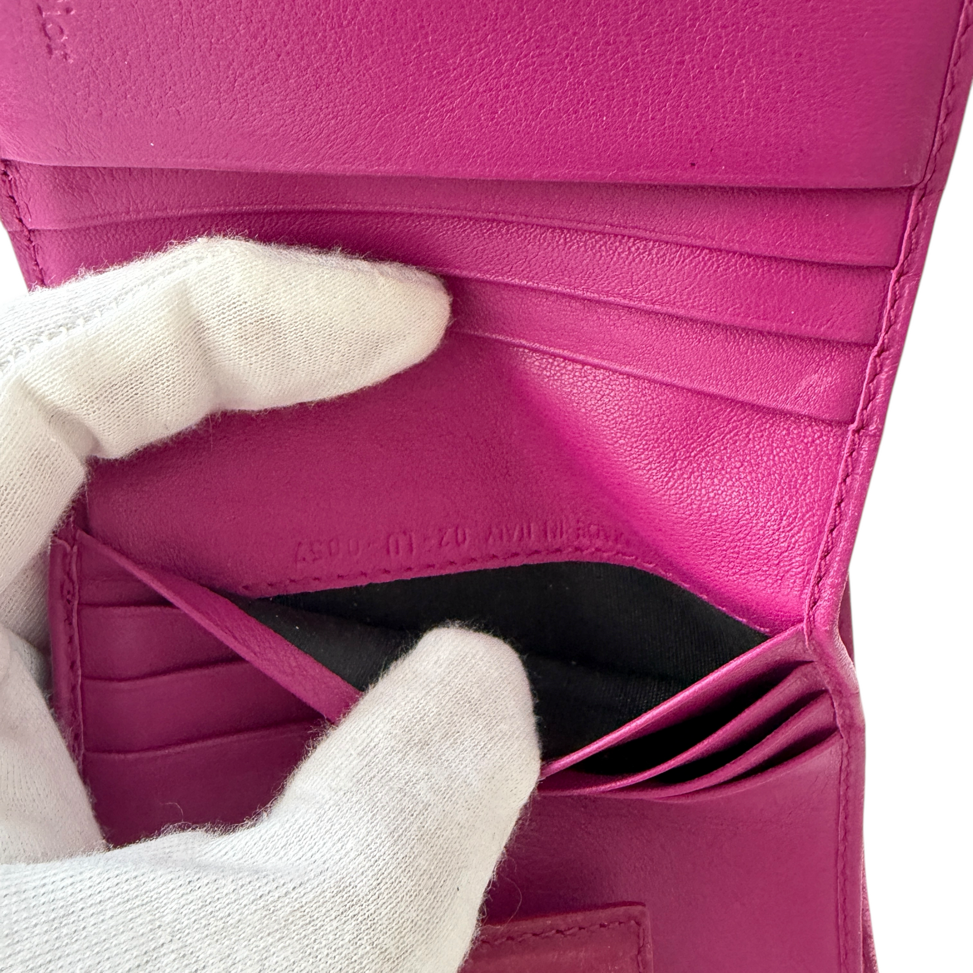 christian dior 2000s pink trotter wallet