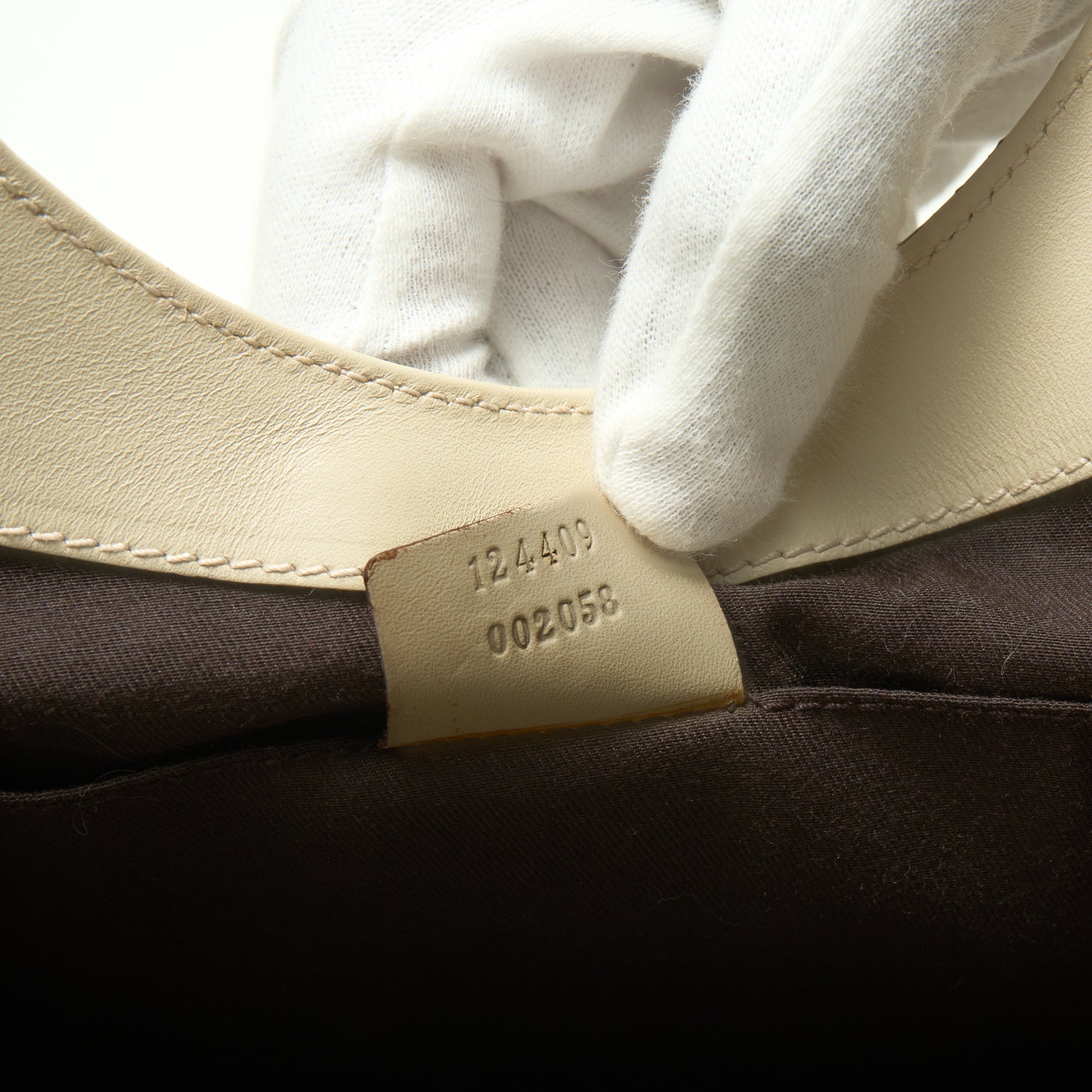 gucci 2000s cream jackie bag