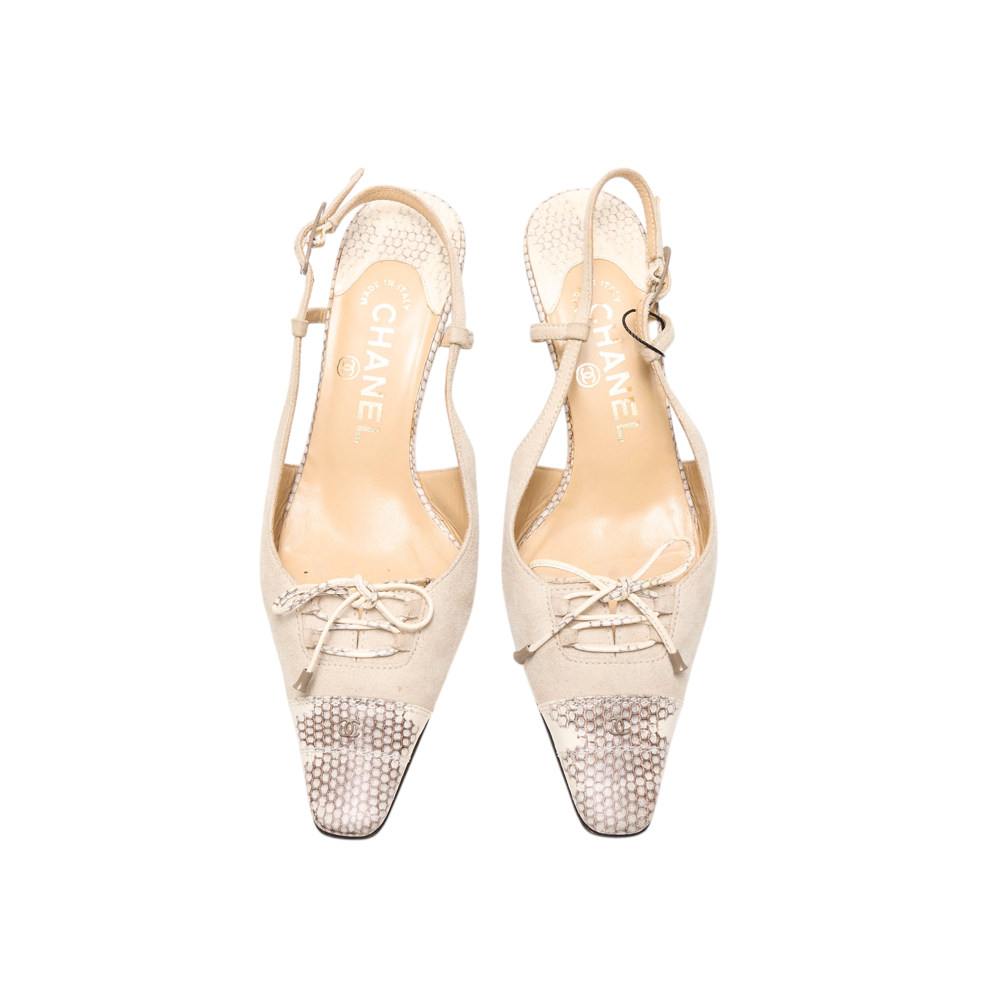 chanel 2000s cream kitten heels
