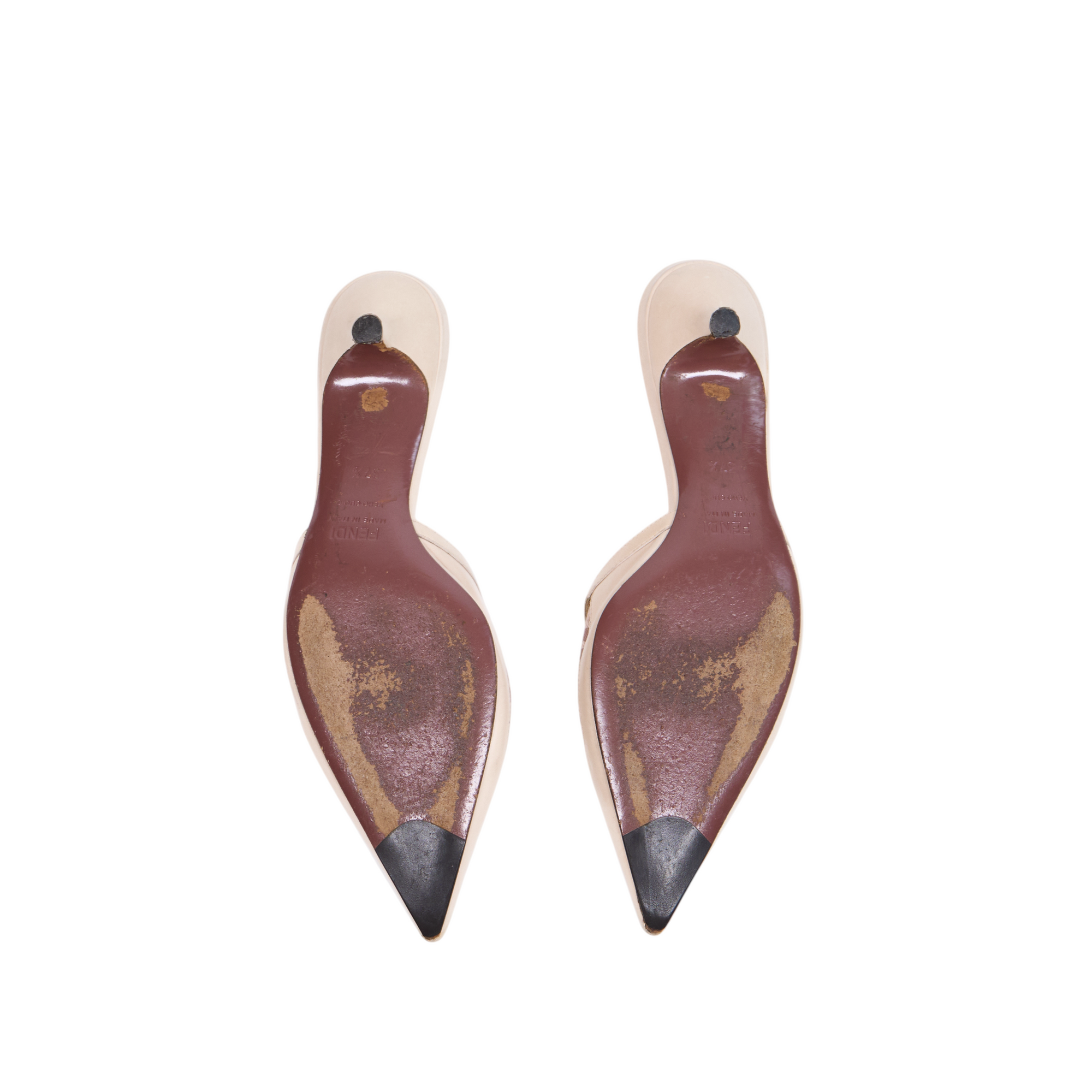 fendi 2000s cream kitten heels