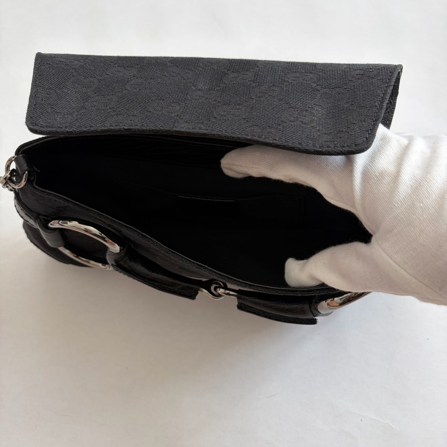 gucci 2000s black horsebit bag