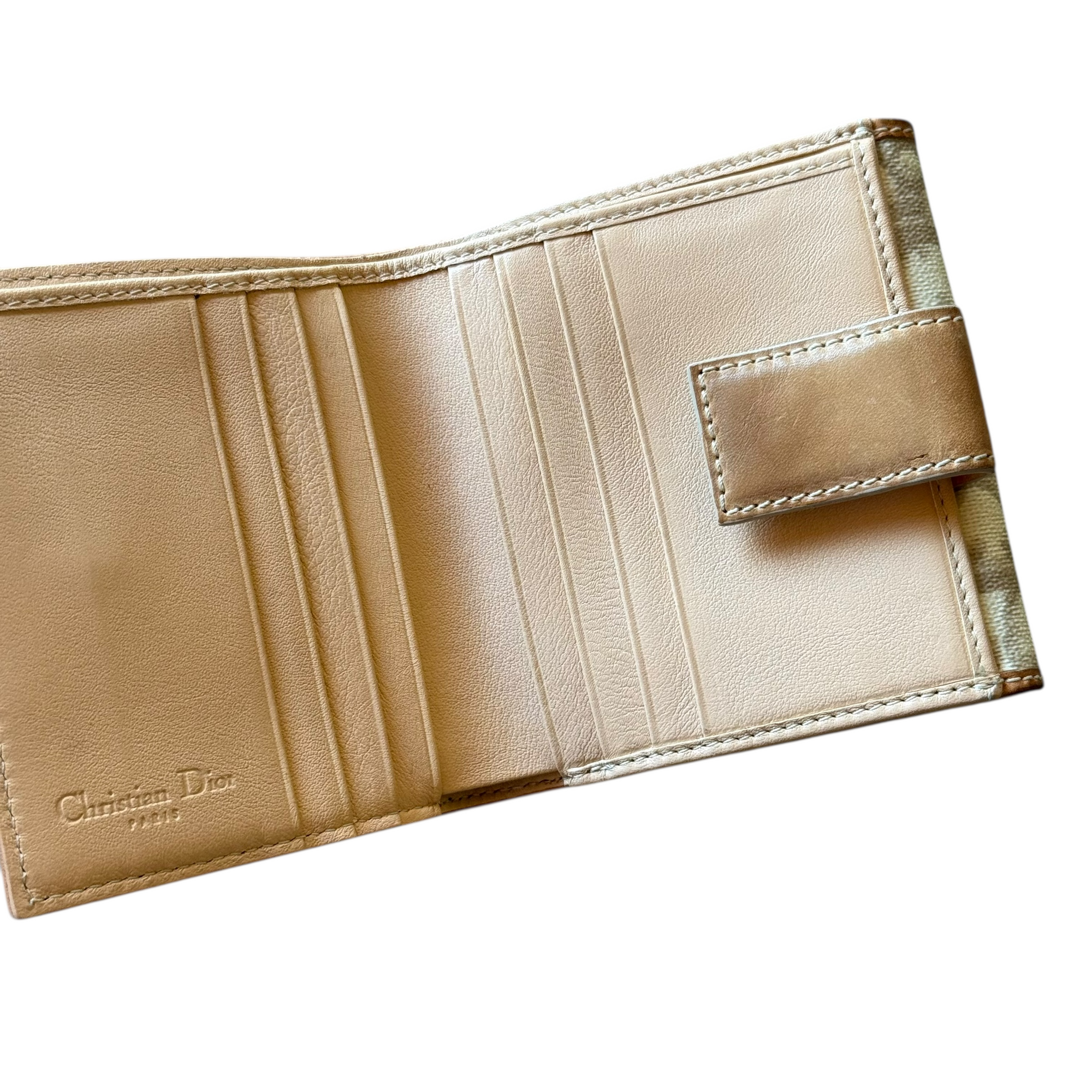 christian dior 2000s heart wallet