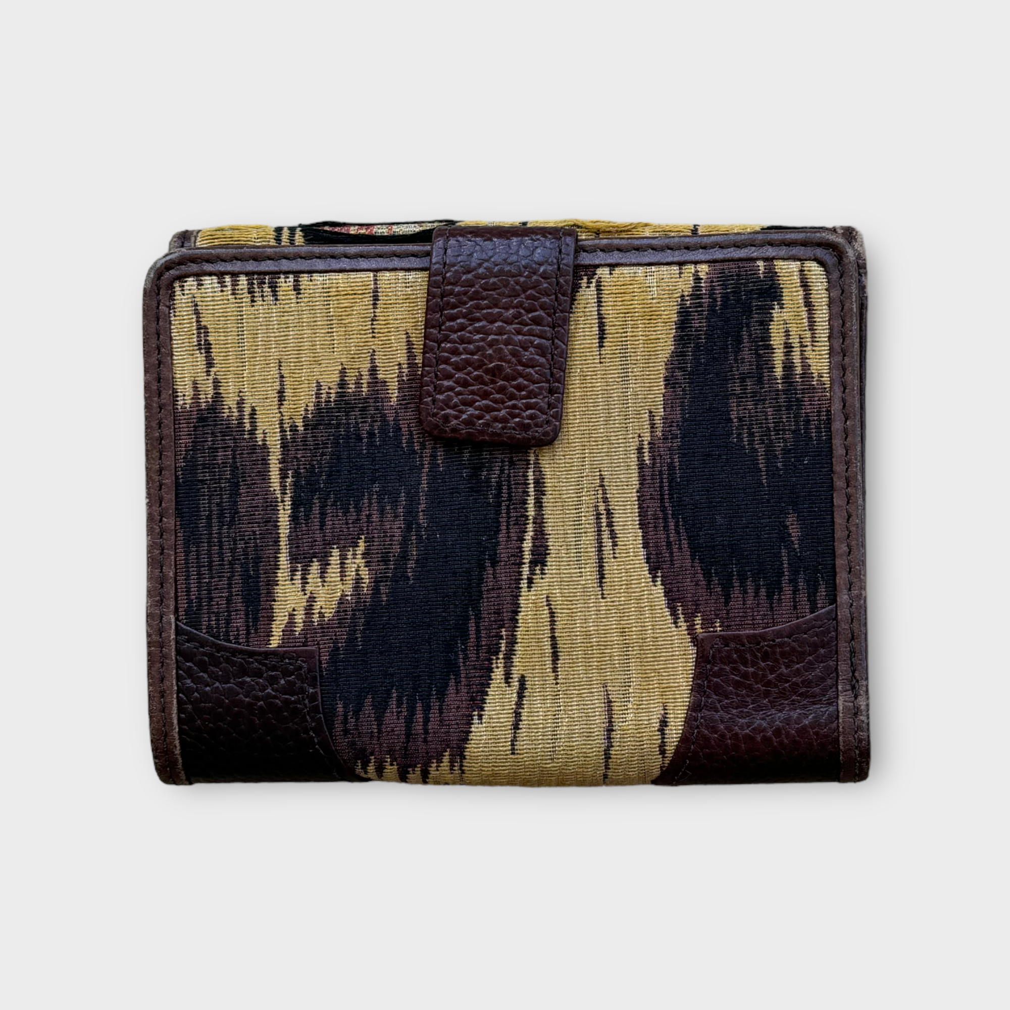 vivienne westwood brown wallet