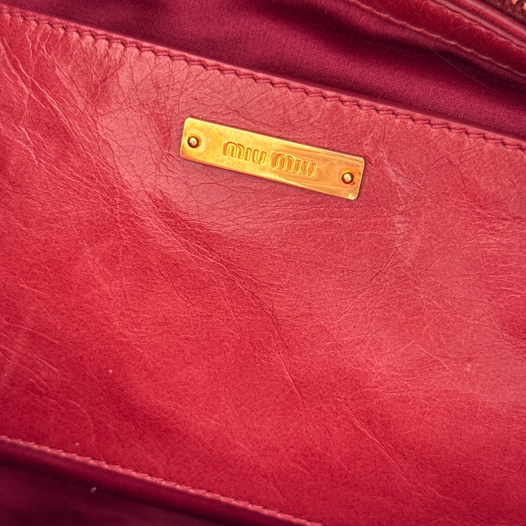 miu miu 2010s red shoulder bag