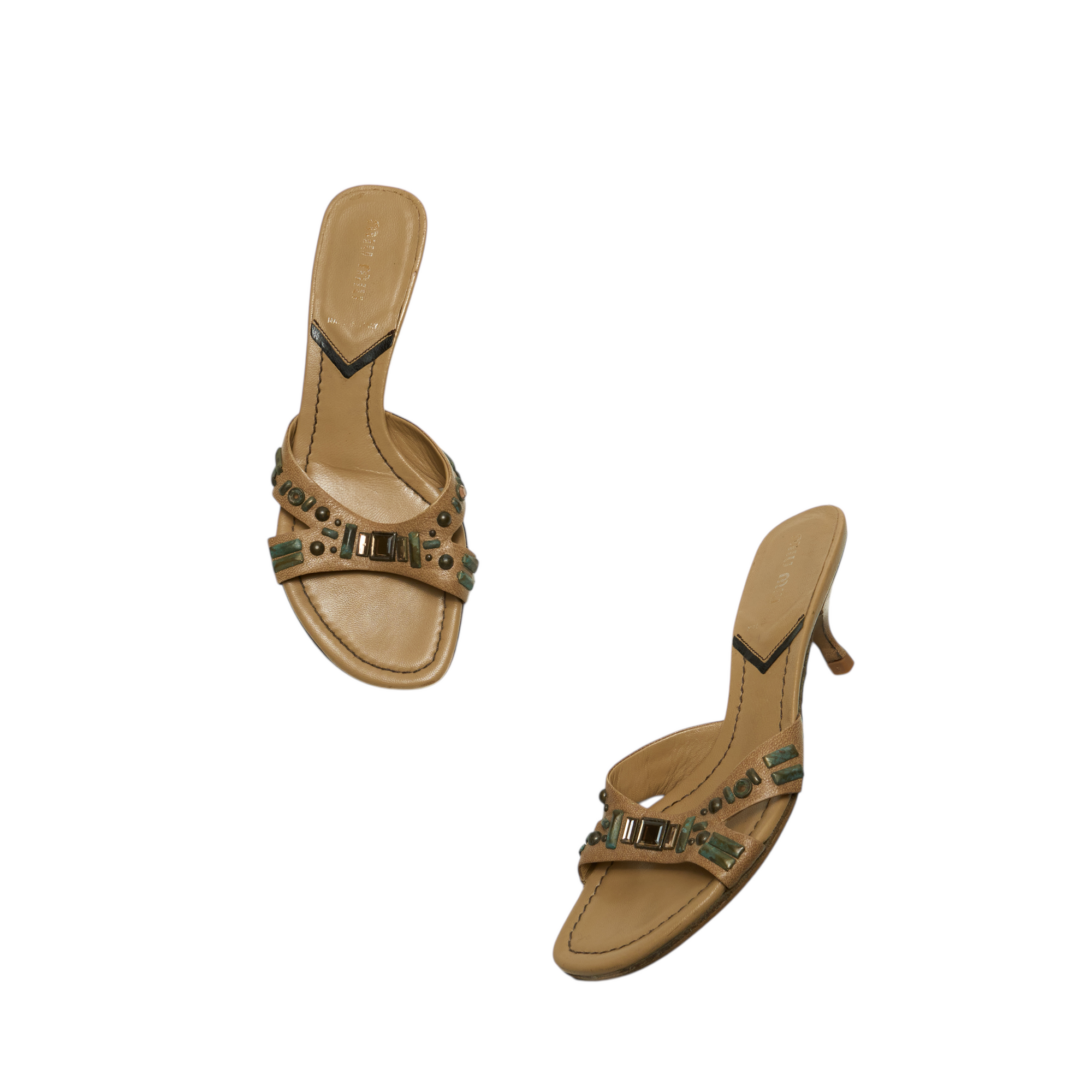 miu miu – hachi archive