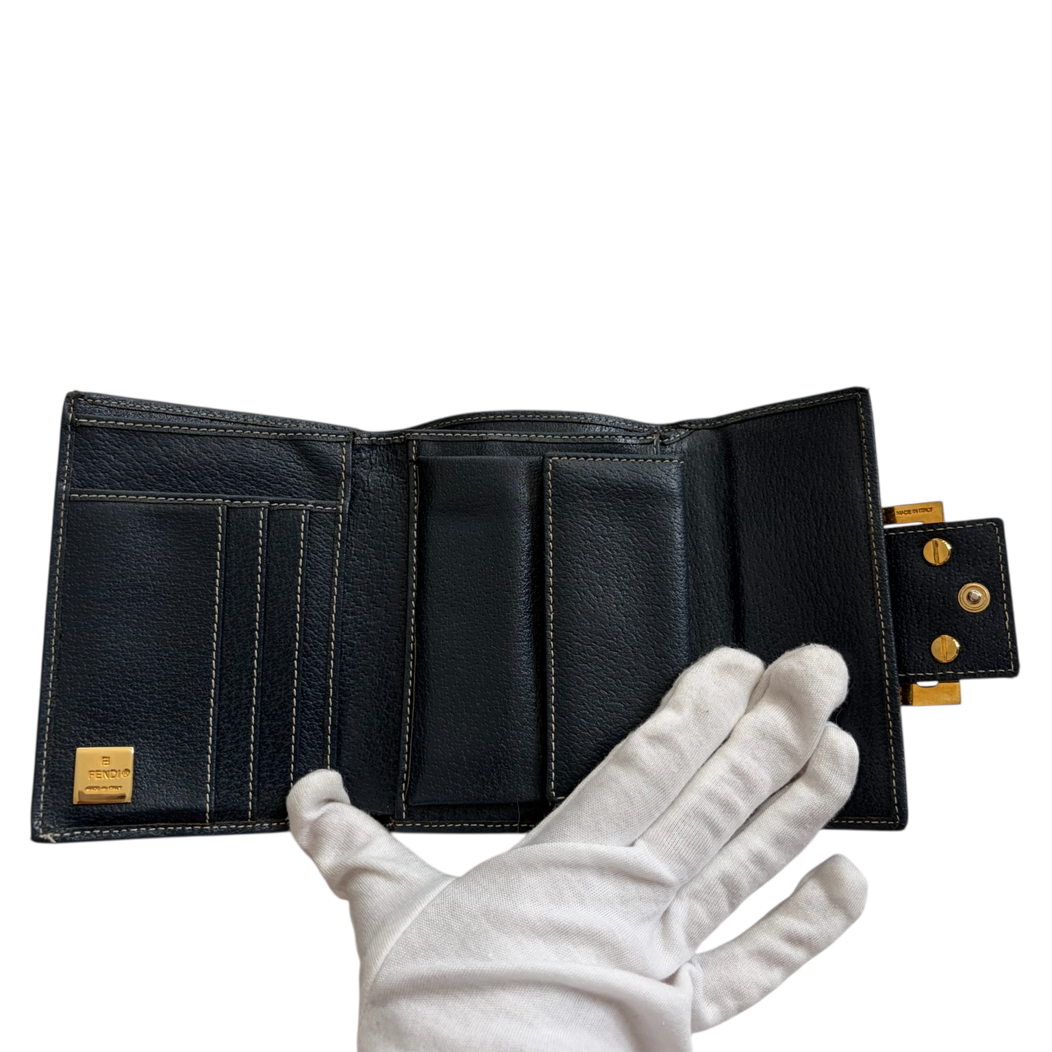 fendi 2000s gray baguette wallet