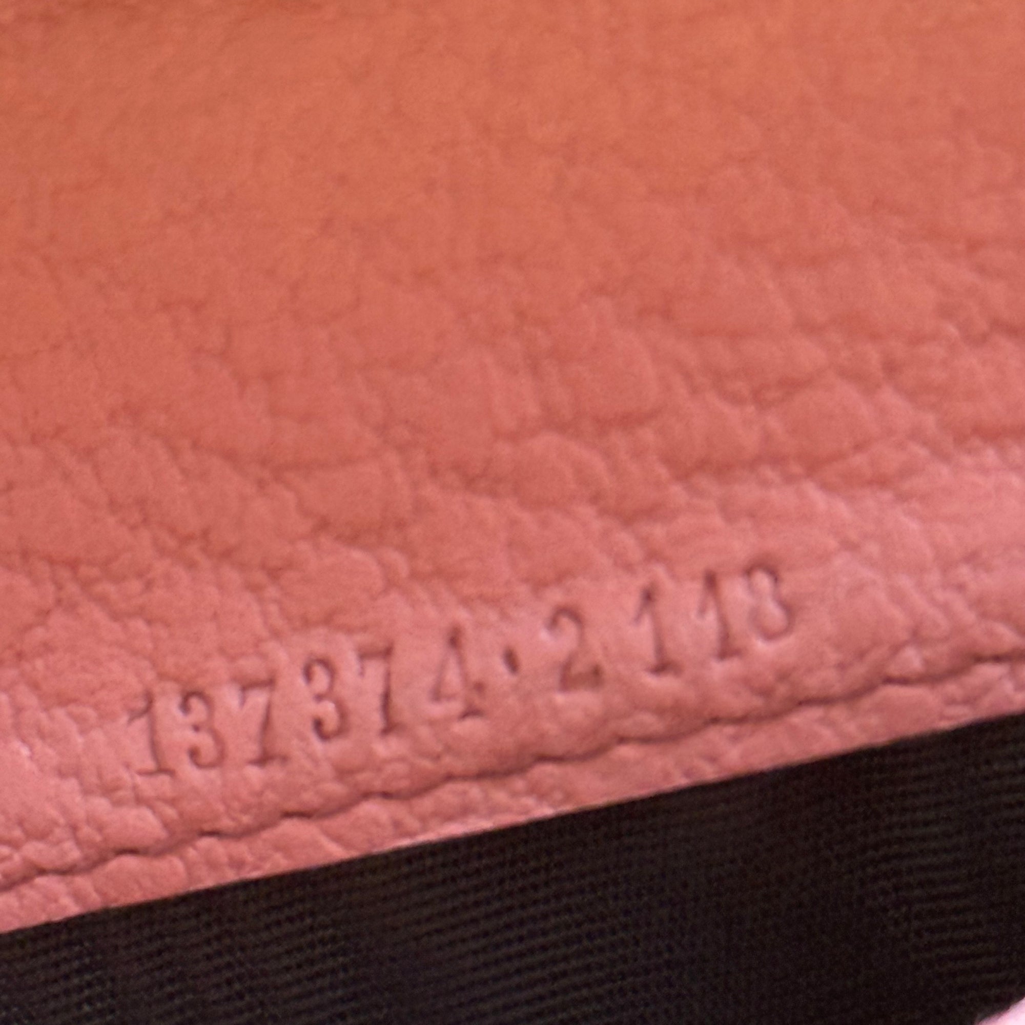gucci 2000s pink wallet