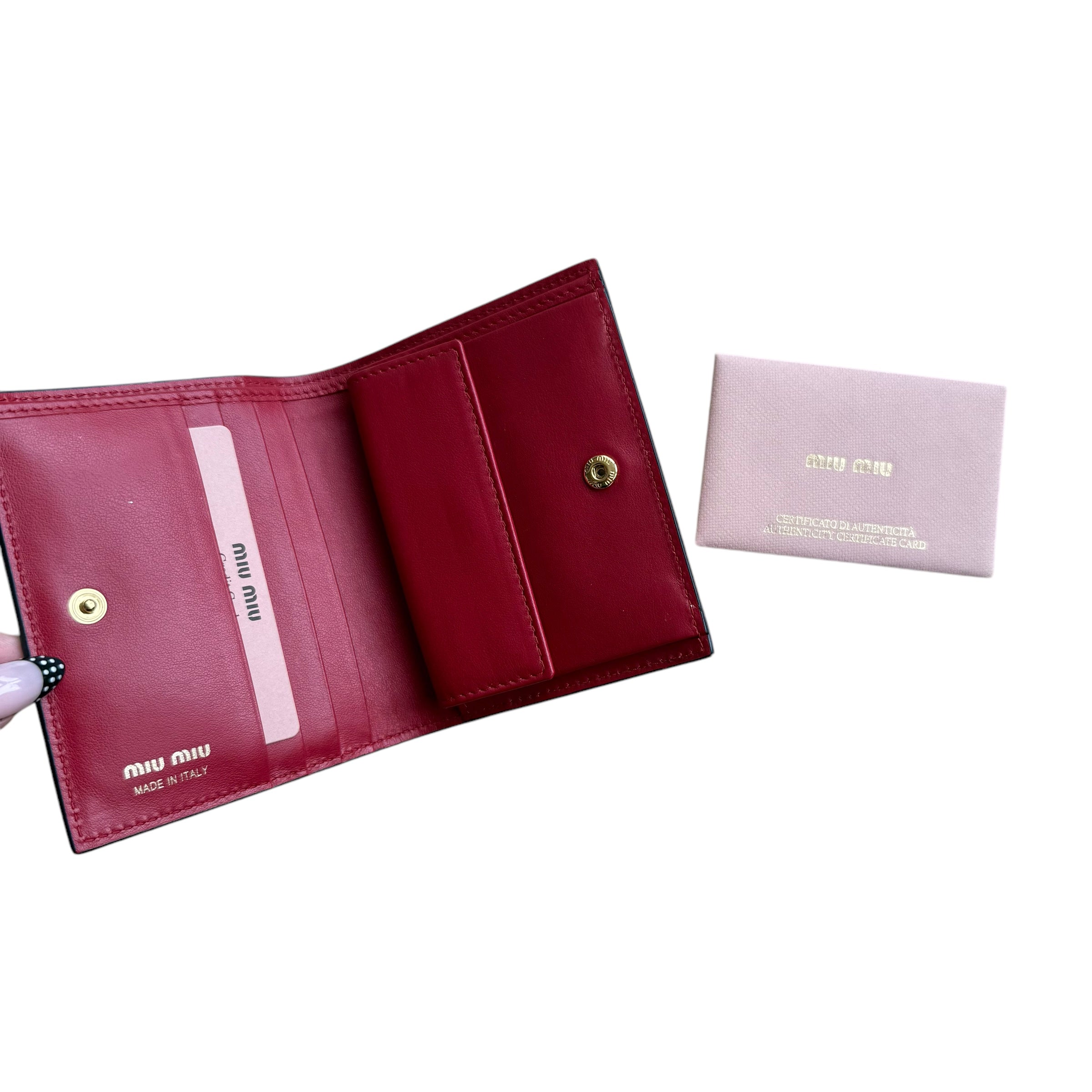 archive MIU MIU Leather Wallet Archive Miu Miu compact leather wallet