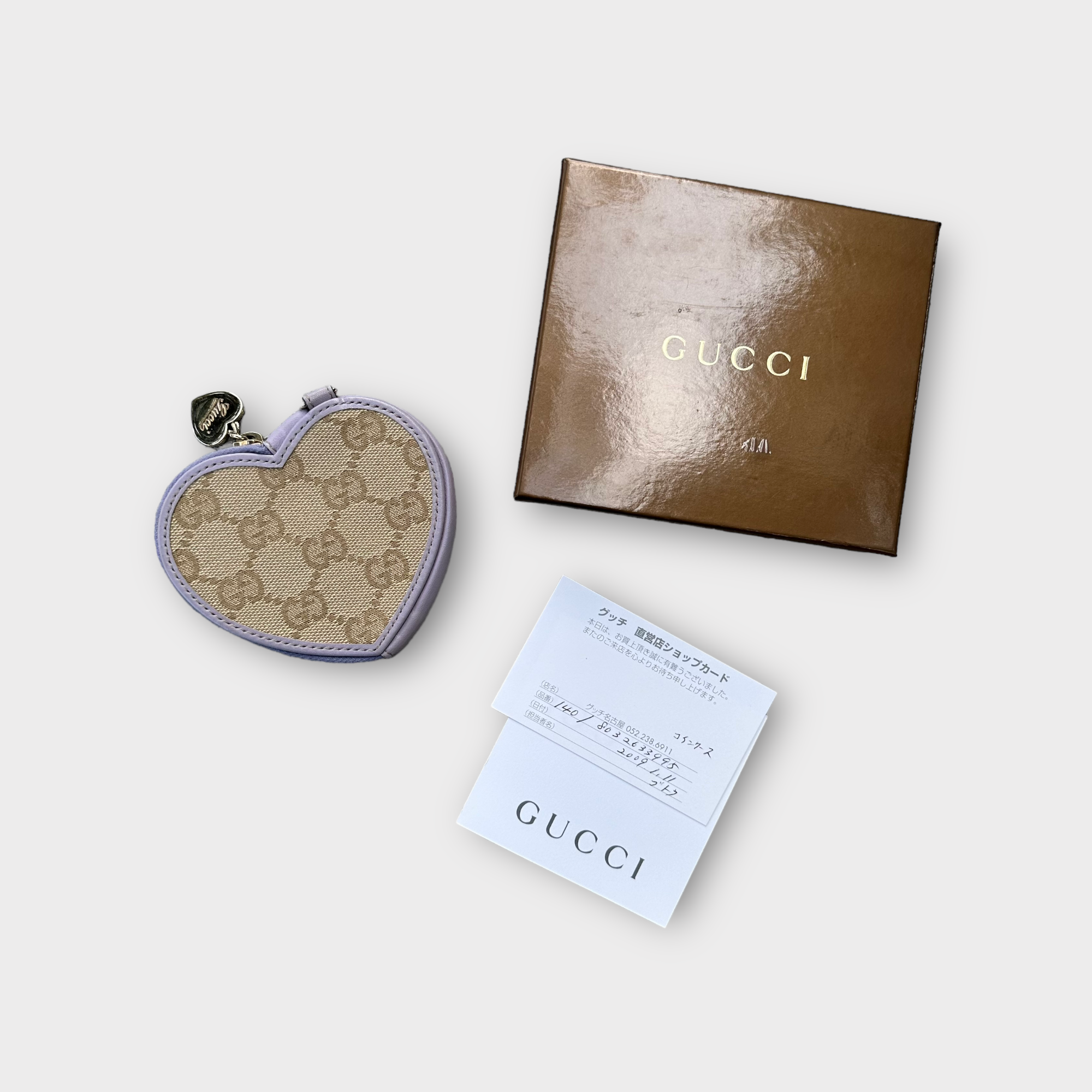 gucci 2000s heart wallet