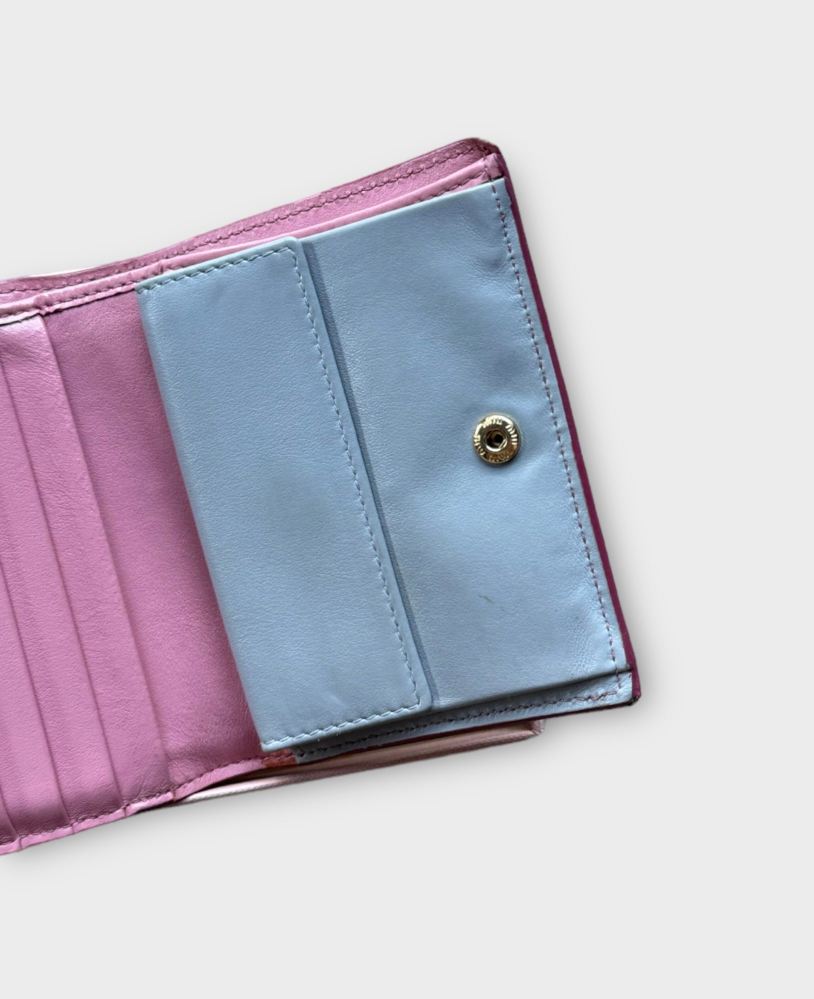 miu miu pink bow wallet