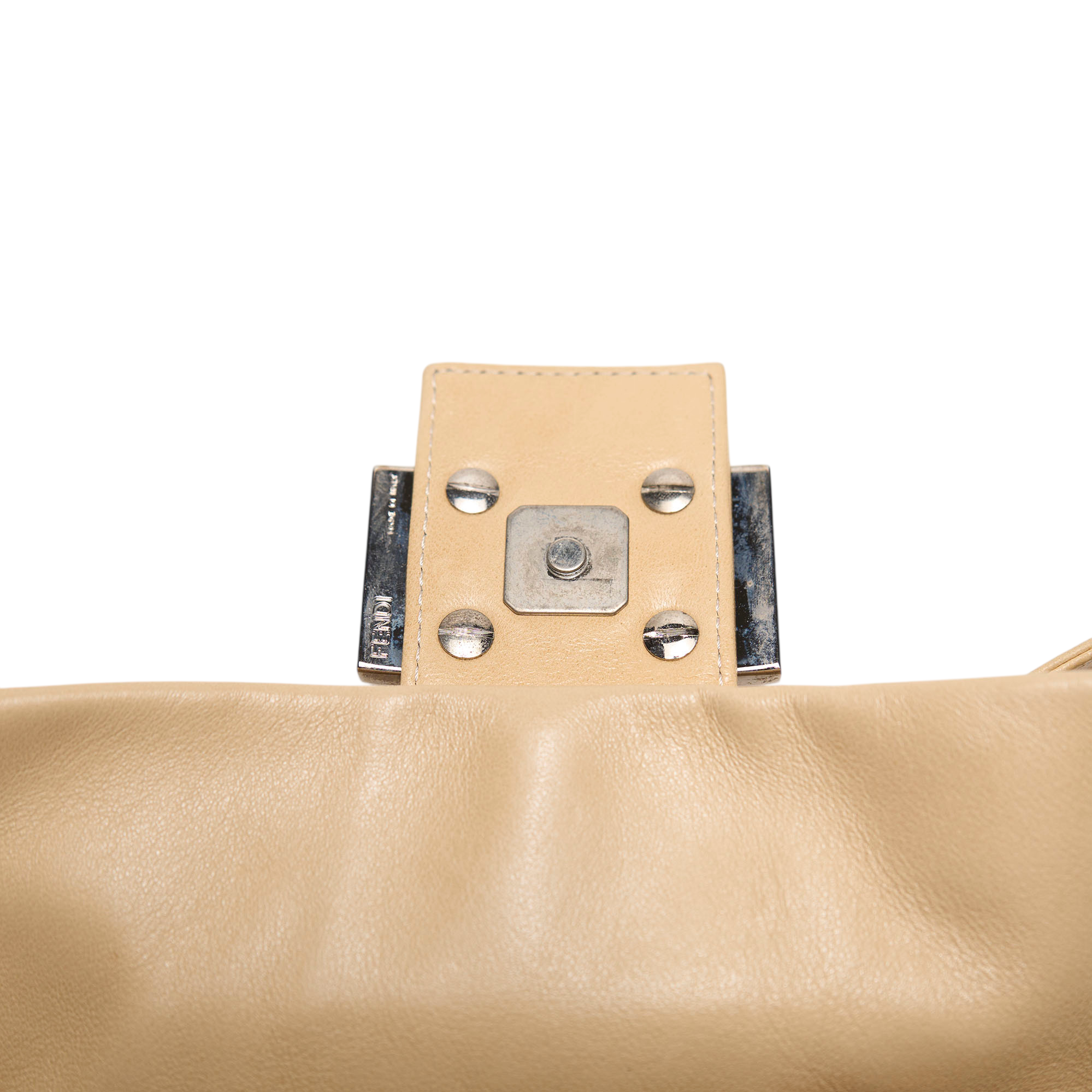 fendi 2000s tan baguette bag