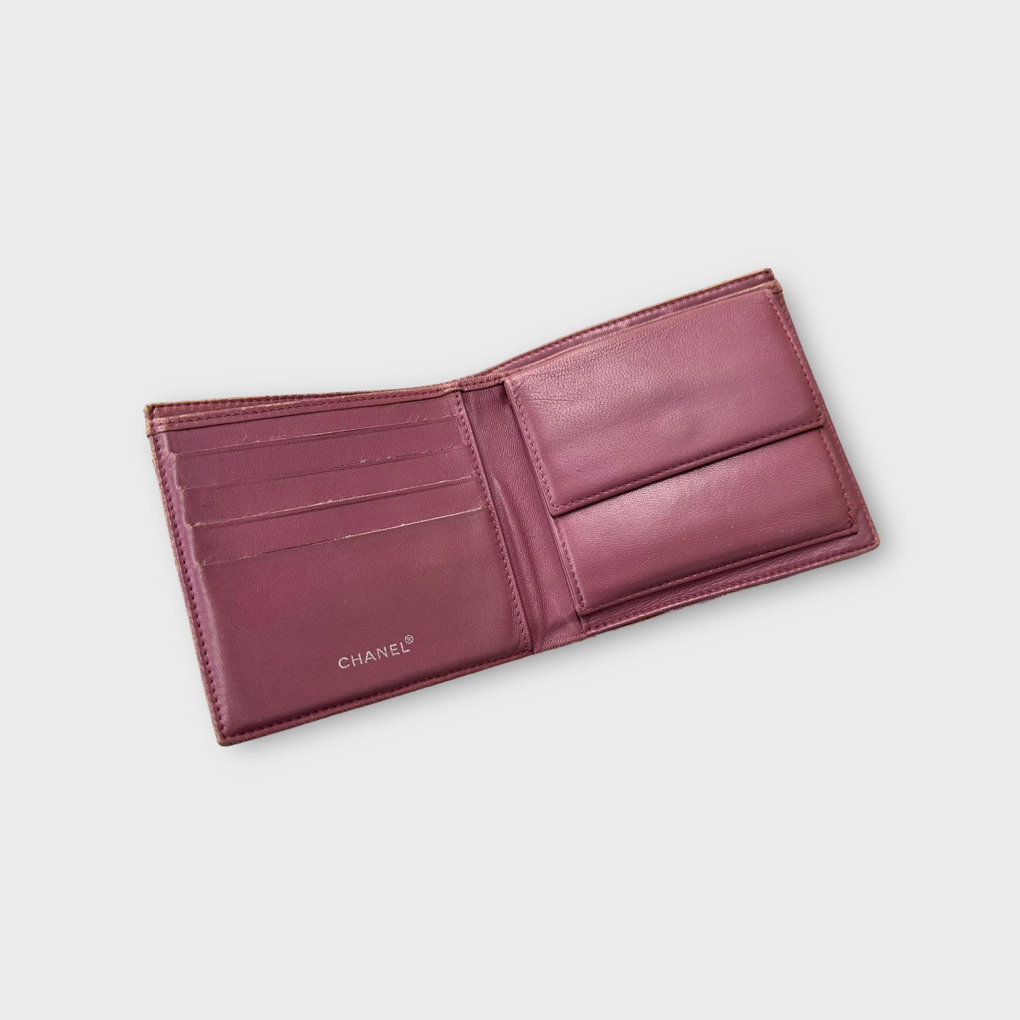 chanel 2000s pink wallet