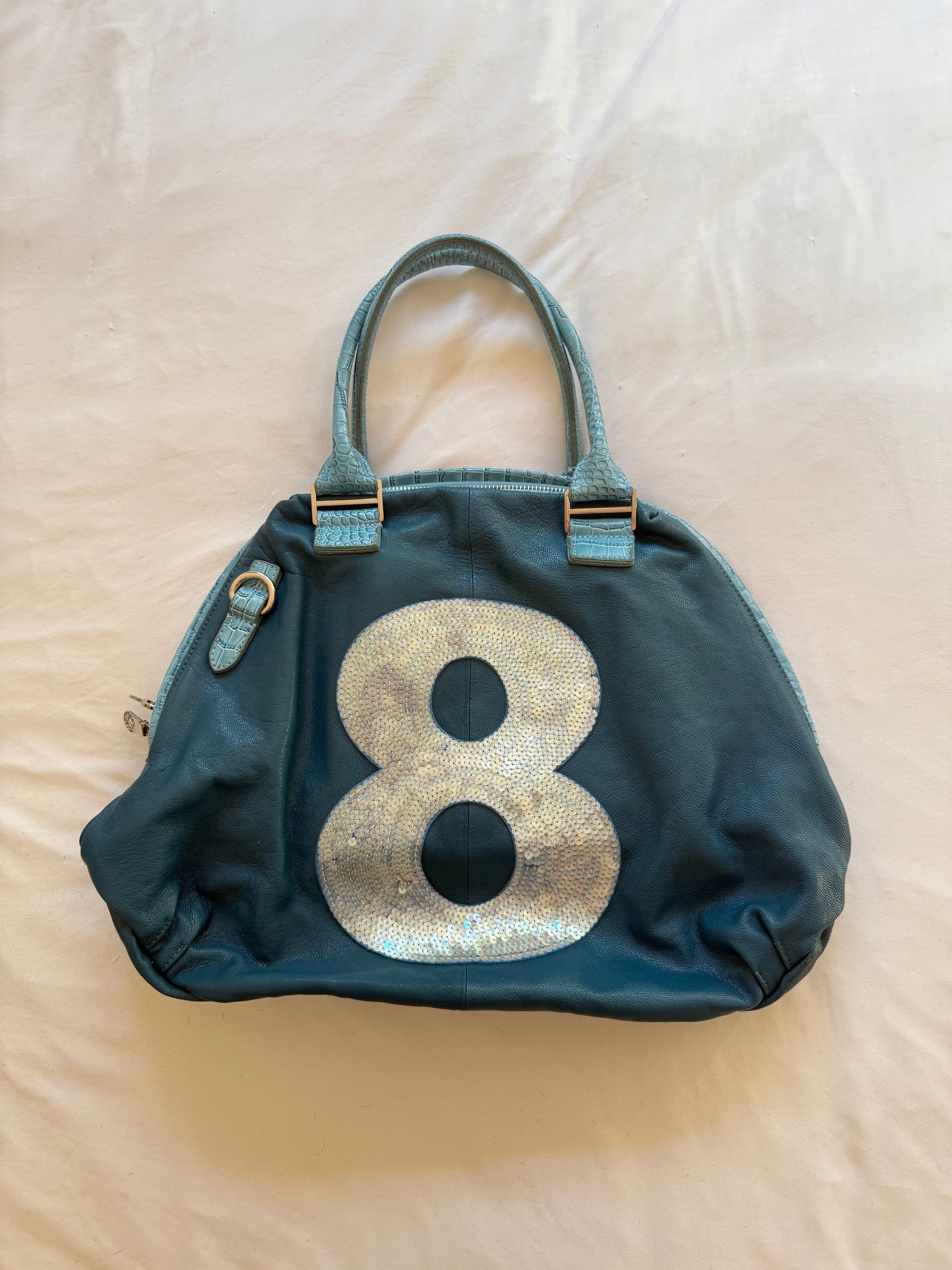 muta blue 8 bag