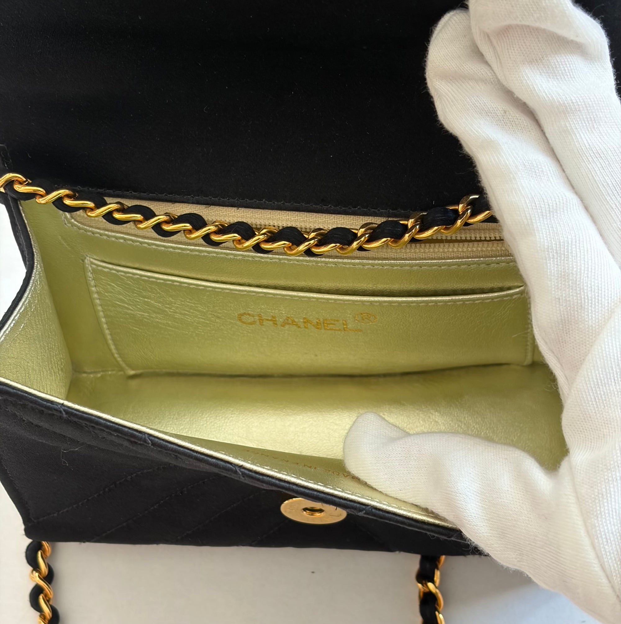 chanel 2000s black camellia bag