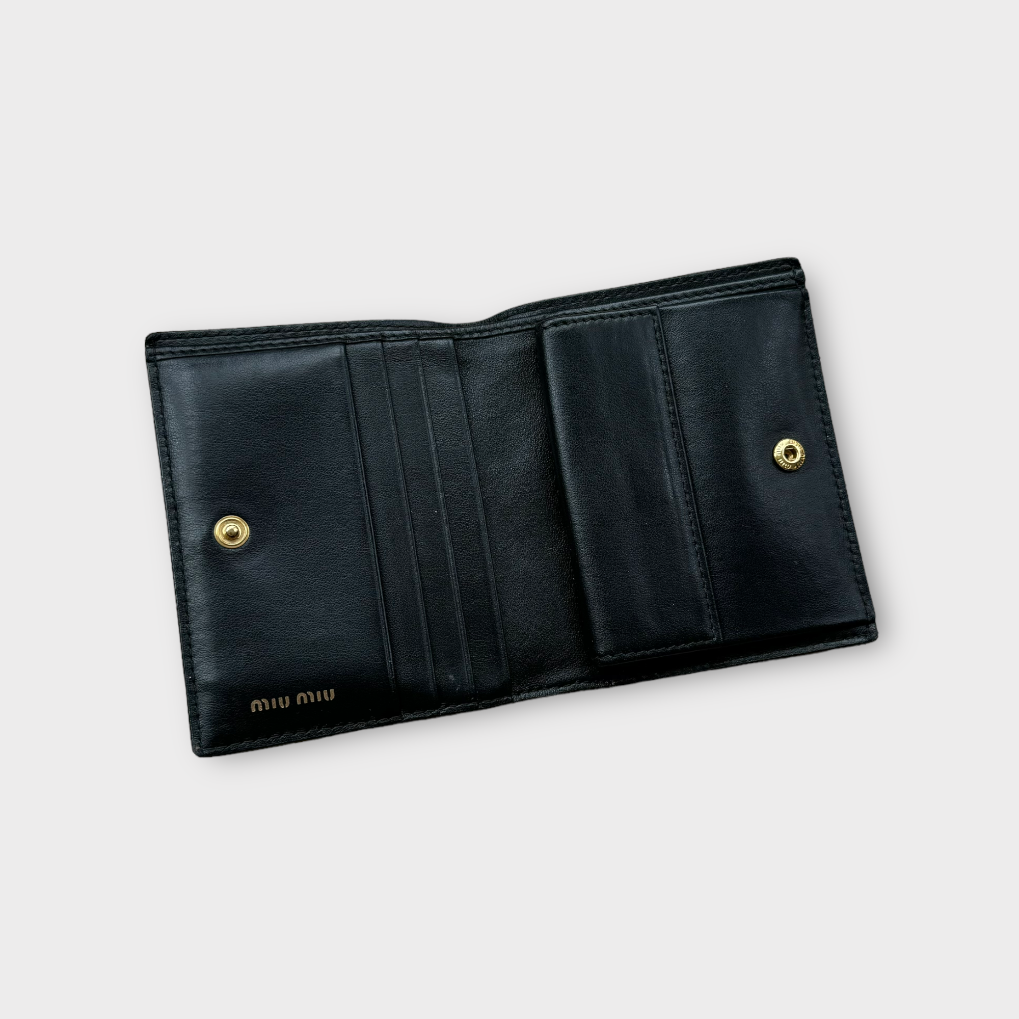 miu miu black cat wallet