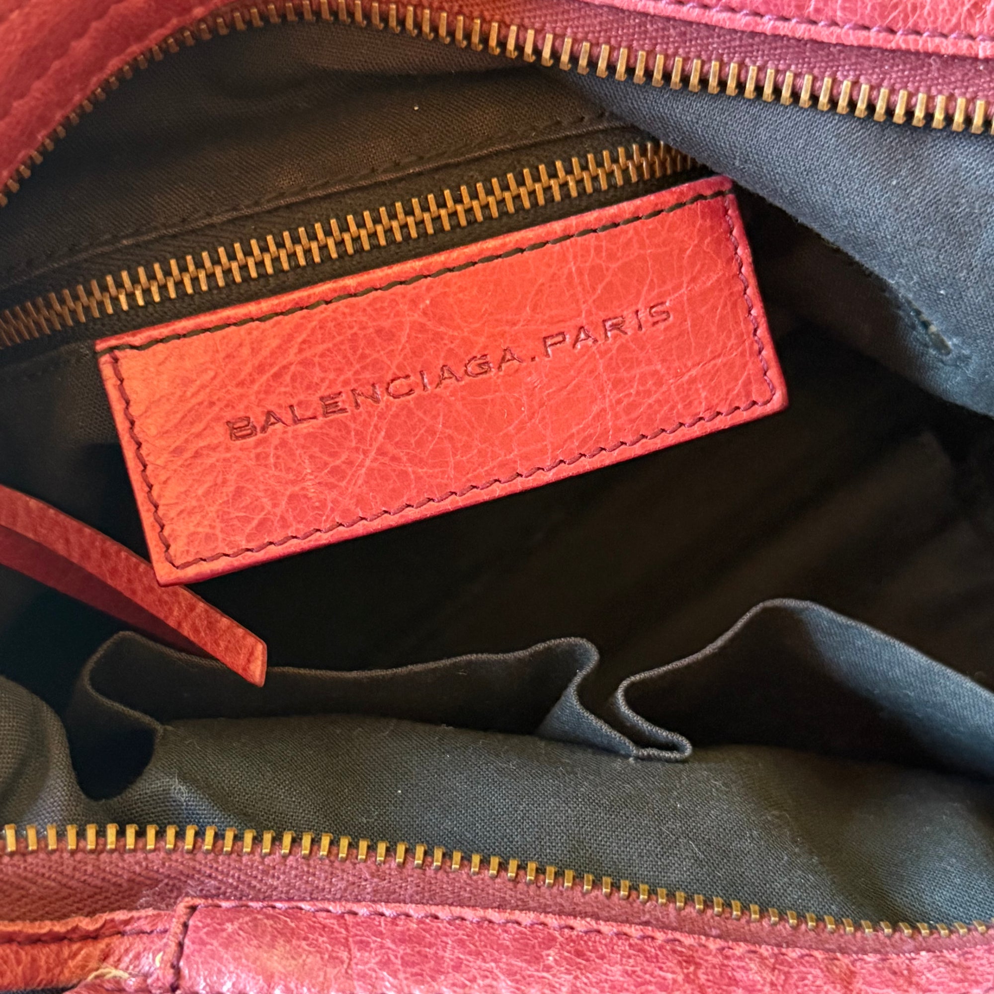 balenciaga 2000s red city bag
