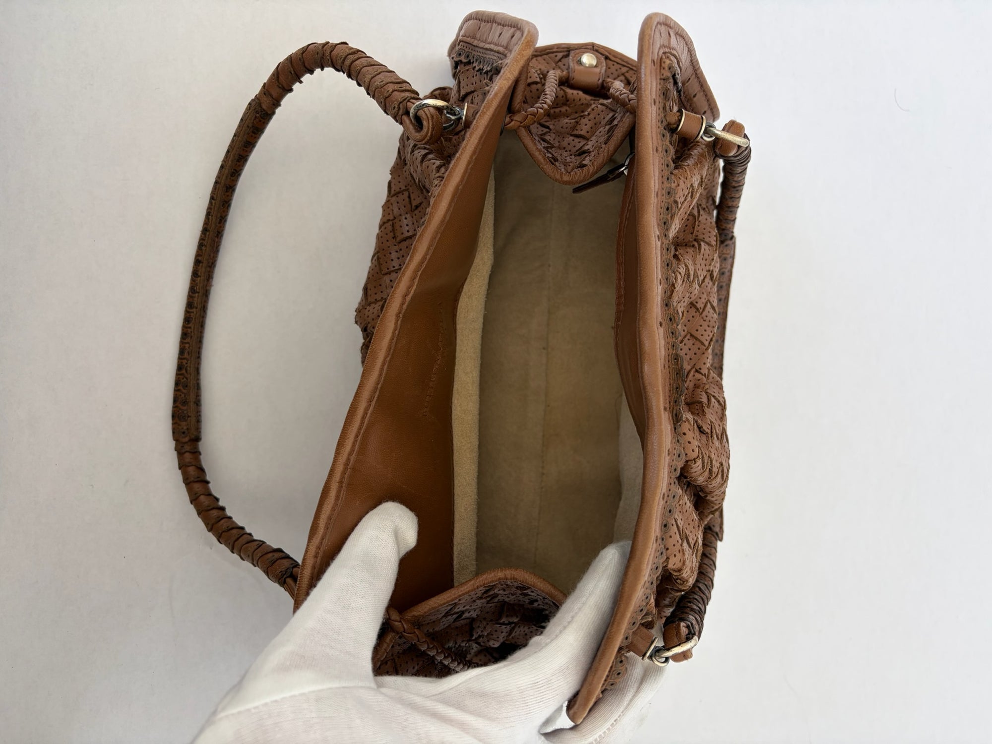 bottega veneta 2000s light brown bag