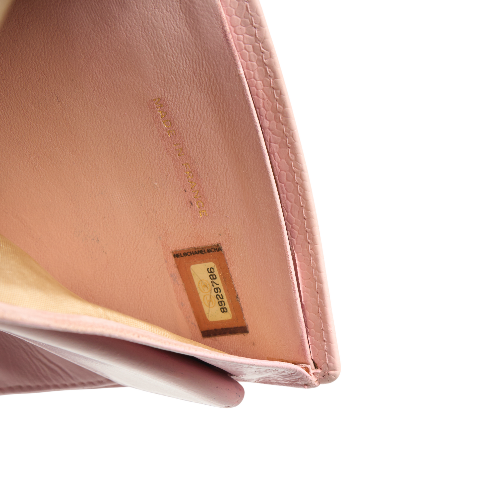 chanel 2000s light pink wallet