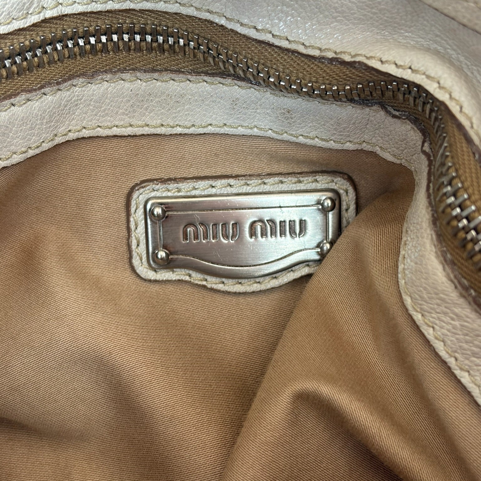miu miu 2000s white ruched shoulder bag