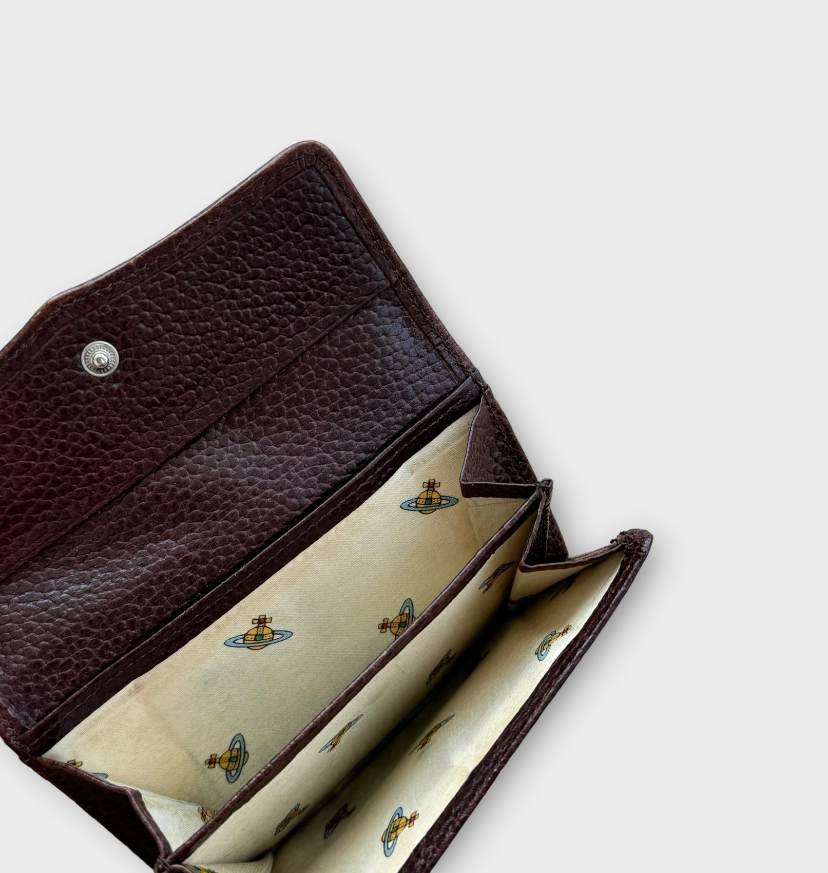 vivienne westwood brown wallet